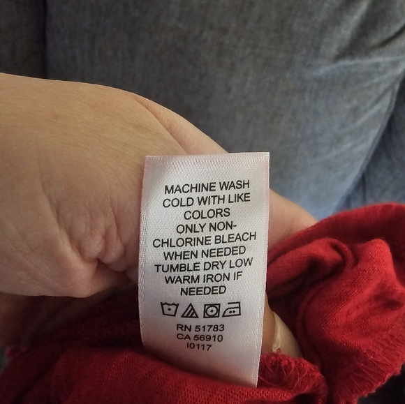 Maurices knot hem tee - Picture 4 of 4